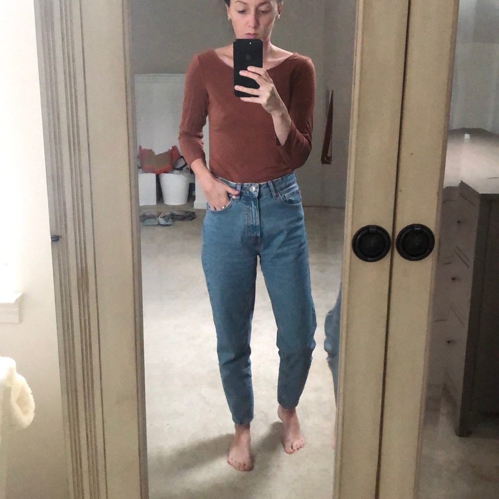 F21 Rust Scoop Neck 3/4 Sleeve Bodysuit